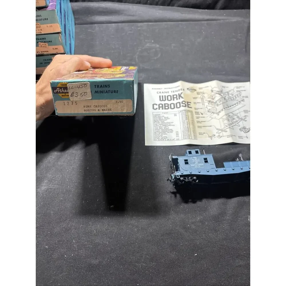 Vintage Athearn HO Scale Blue Box Lot 6 Train Freight Cars Coors Flatcar Reefers